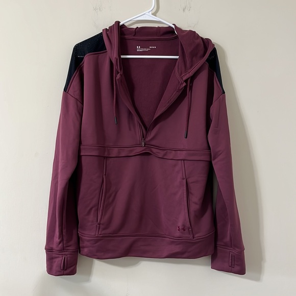 Under Armour Burgundy Performance Mesh Detail Pullover Hoodie Size Large - Picture 2 of 9